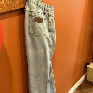 Wrangler light washed jeans